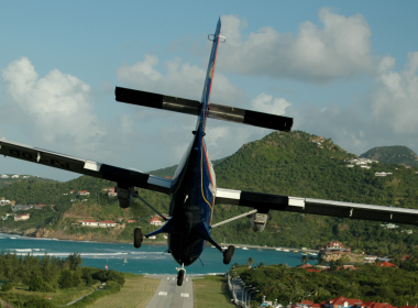 Emergency plane landing