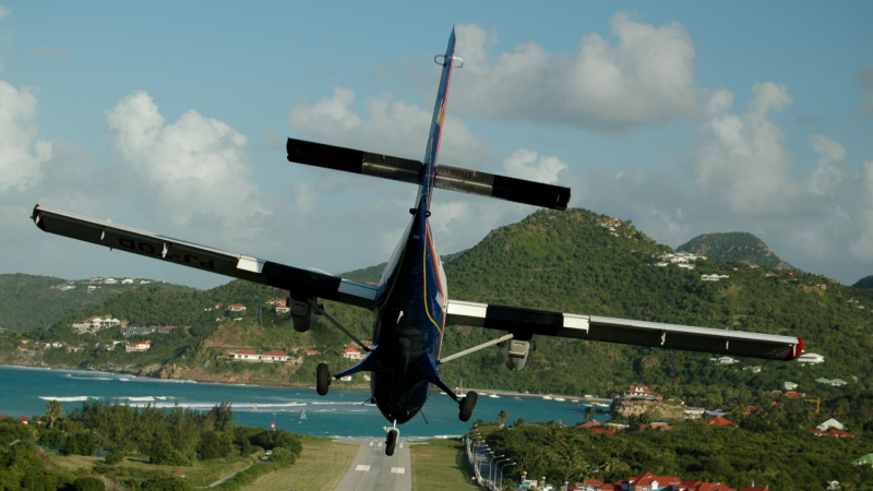 Emergency plane landing