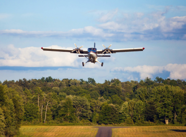 Emergency plane landing